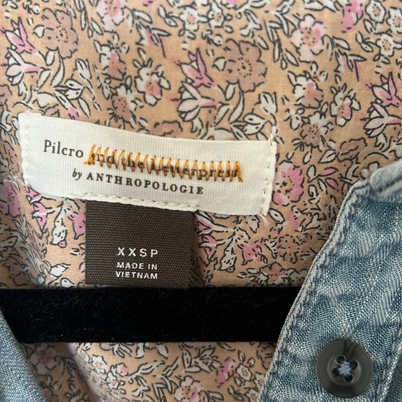 NWT Pilcro and the letterpress Anthropologie button down shirt - Picture 2 of 5